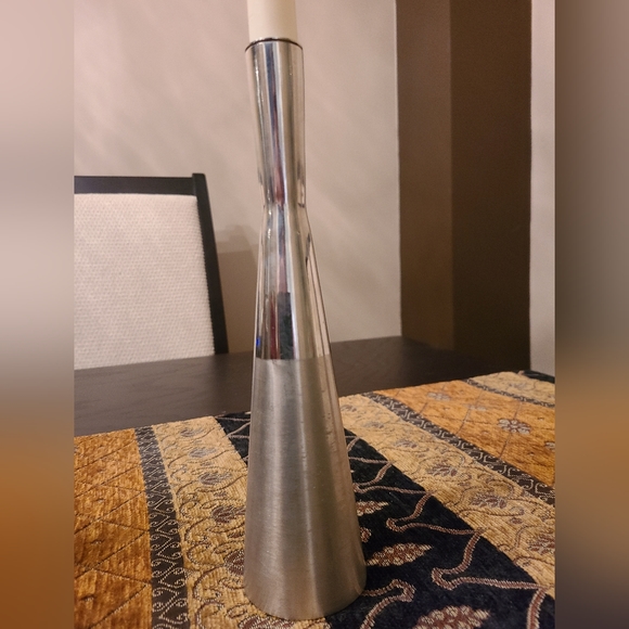 Silver Metal Taper Candleholders - Picture 4 of 4